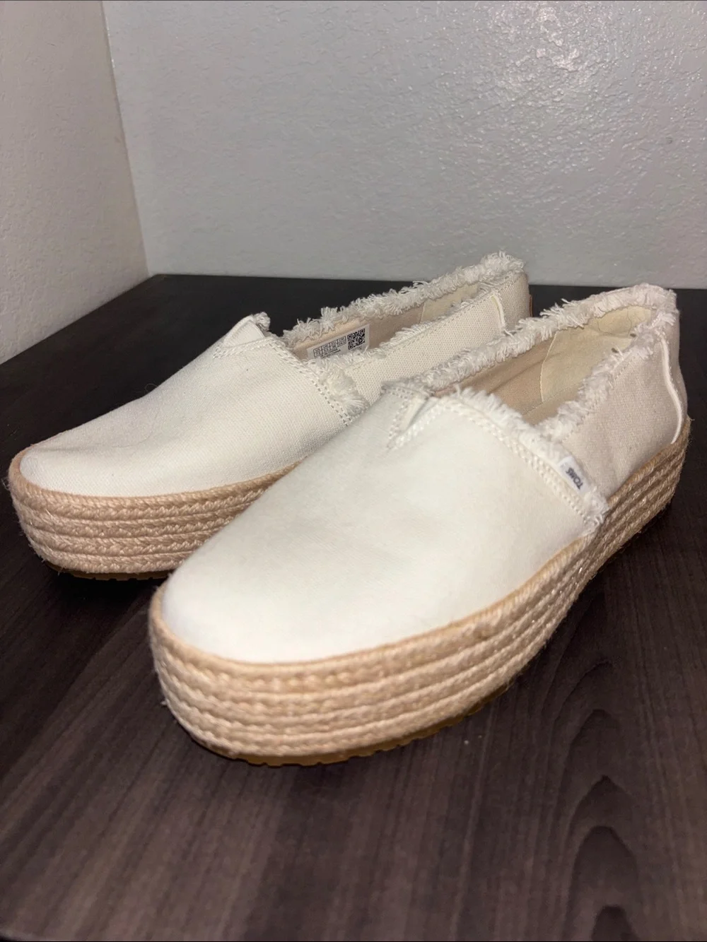 NWOT TOMS Valencia Platform Espadrille Slip-On Women’s US Size 7.5